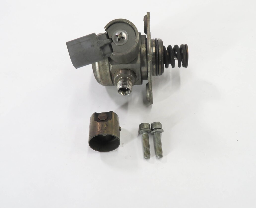 12-15 BMW 135i 335i 535i 740i X1 X3 X5 X6 - 3.0L N55 TURBO FUEL INJECTION PUMP
