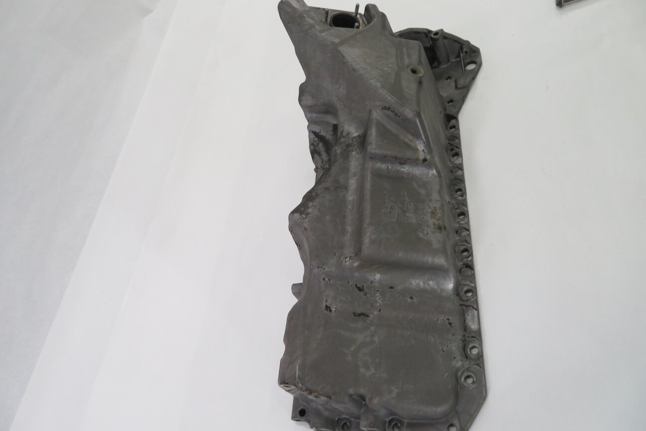 Thumbnail 4: 10-19 BMW 535i 535iGT 640i 740i (F01 F06 F07 F10) RWD - 3.0L N55 ENGINE OIL PAN