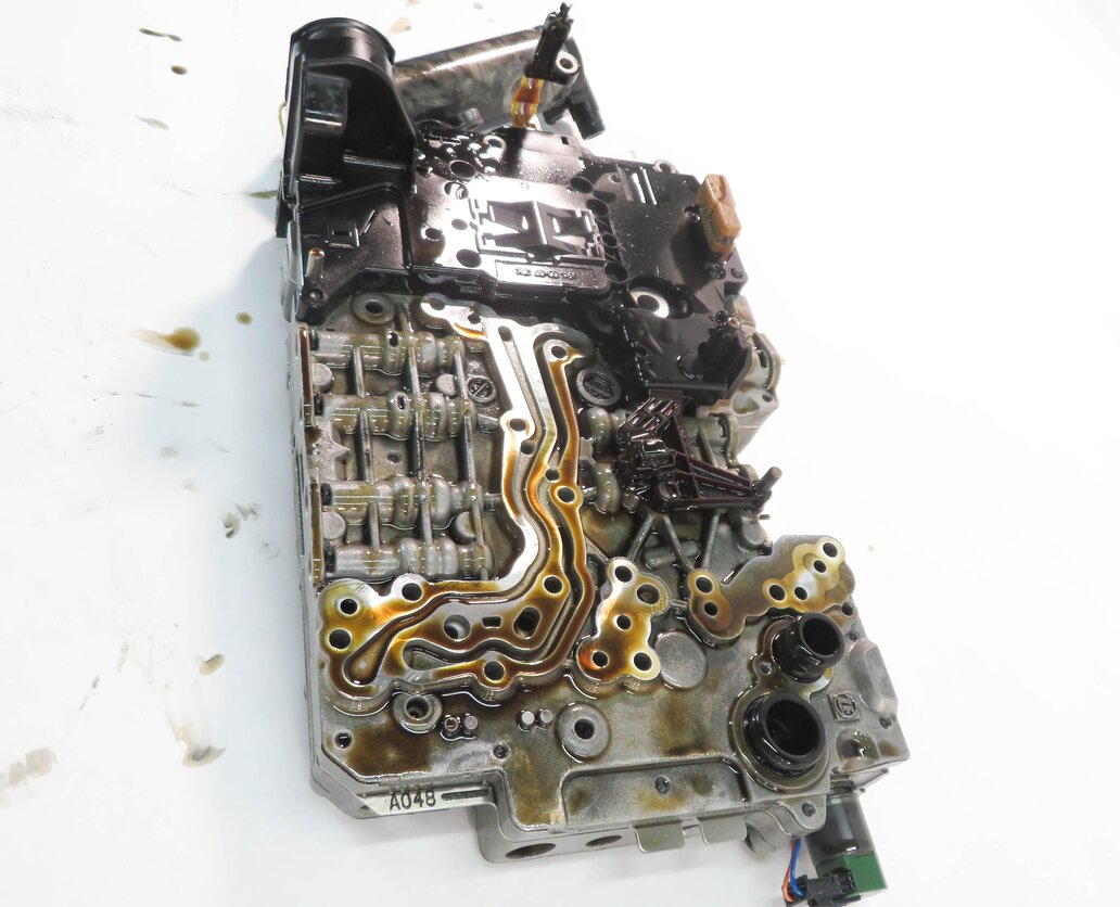 Thumbnail 3: 2014 BMW 740i (F01 F02) RWD - 8HP-45 A/T AUTOMATIC TRANSMISSION VALVE BODY