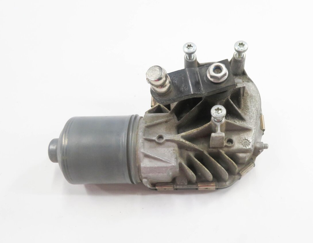 Thumbnail 6: 2010-2016 BMW M5 528i 535i 550i 740i 750i 760i (F01 F10) WINDSHIELD WIPER MOTOR