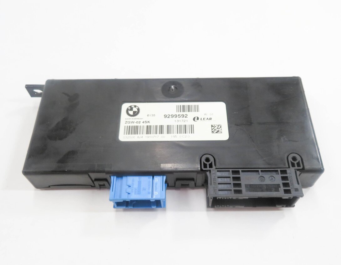 Thumbnail 5: 2013 BMW 528i (F10) CENTRAL GATEWAY CONTROL MODULE