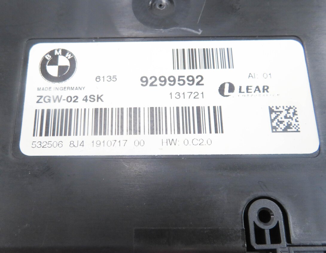 Thumbnail 6: 2013 BMW 528i (F10) CENTRAL GATEWAY CONTROL MODULE