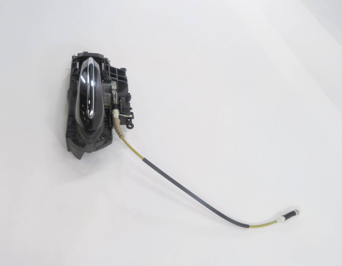 Thumbnail 2: 11-16 BMW 528i 535i 550i M5 (F10) RIGHT REAR DOOR HANDLE w/ LIGHT (BLACK 2 668)