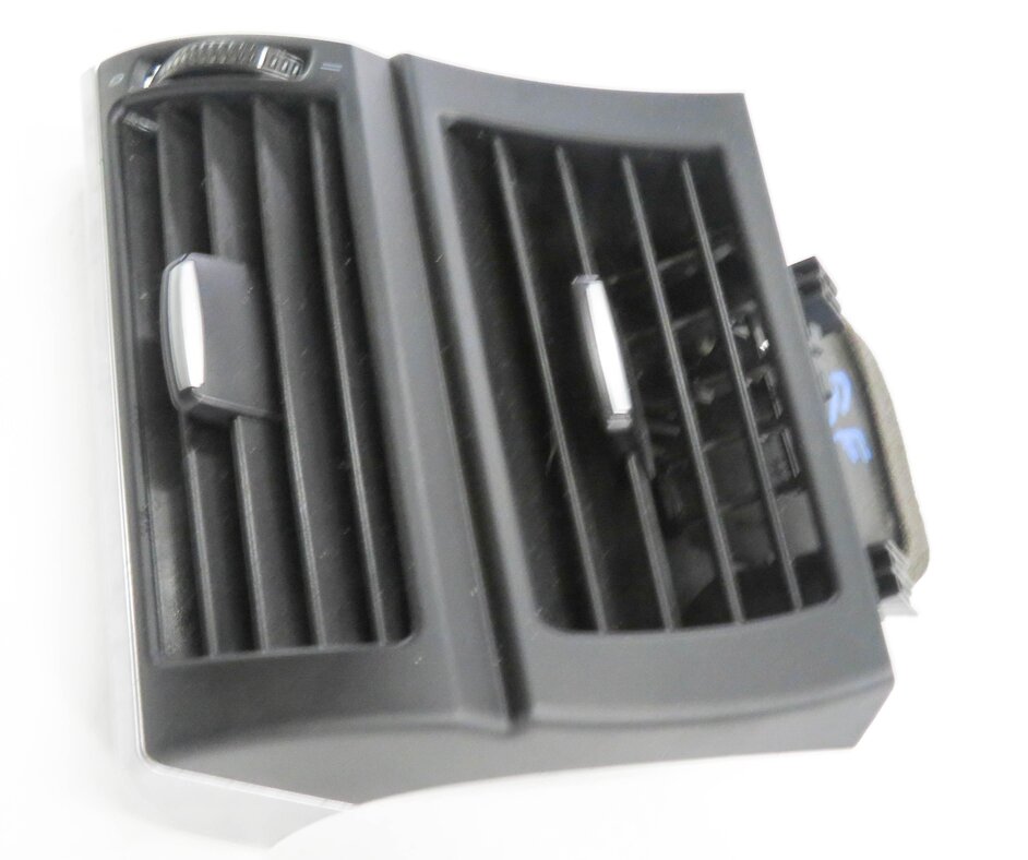 Thumbnail 2: 2008 BMW X5 (E70) RIGHT FRONT PASSENGER DASH HEATER A/C AIR VENT
