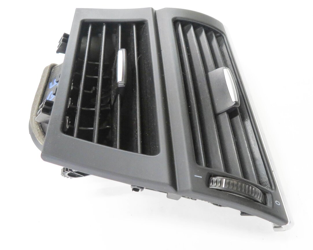 Thumbnail 3: 2008 BMW X5 (E70) RIGHT FRONT PASSENGER DASH HEATER A/C AIR VENT