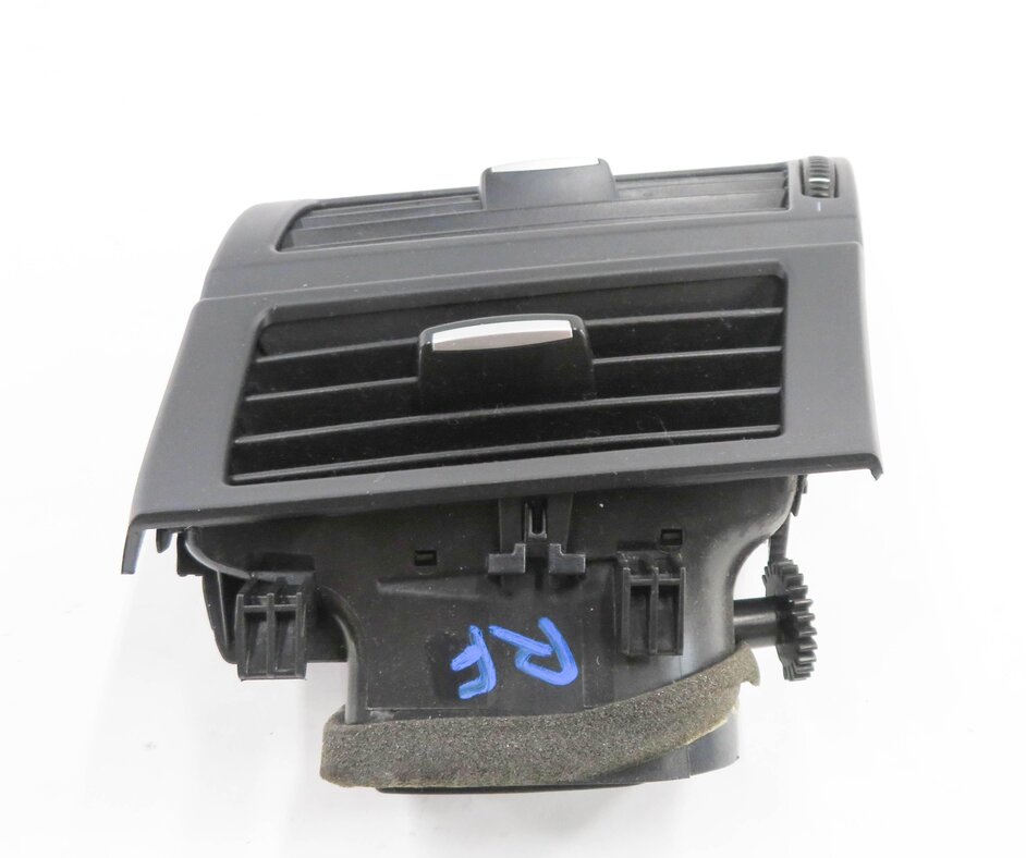 Thumbnail 4: 2008 BMW X5 (E70) RIGHT FRONT PASSENGER DASH HEATER A/C AIR VENT