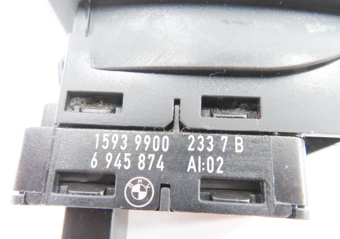 Thumbnail 7: 2008 BMW X5 (E70) FRONT / REAR - PASSENGER DOOR POWER WINDOW SWITCH (BLACK)