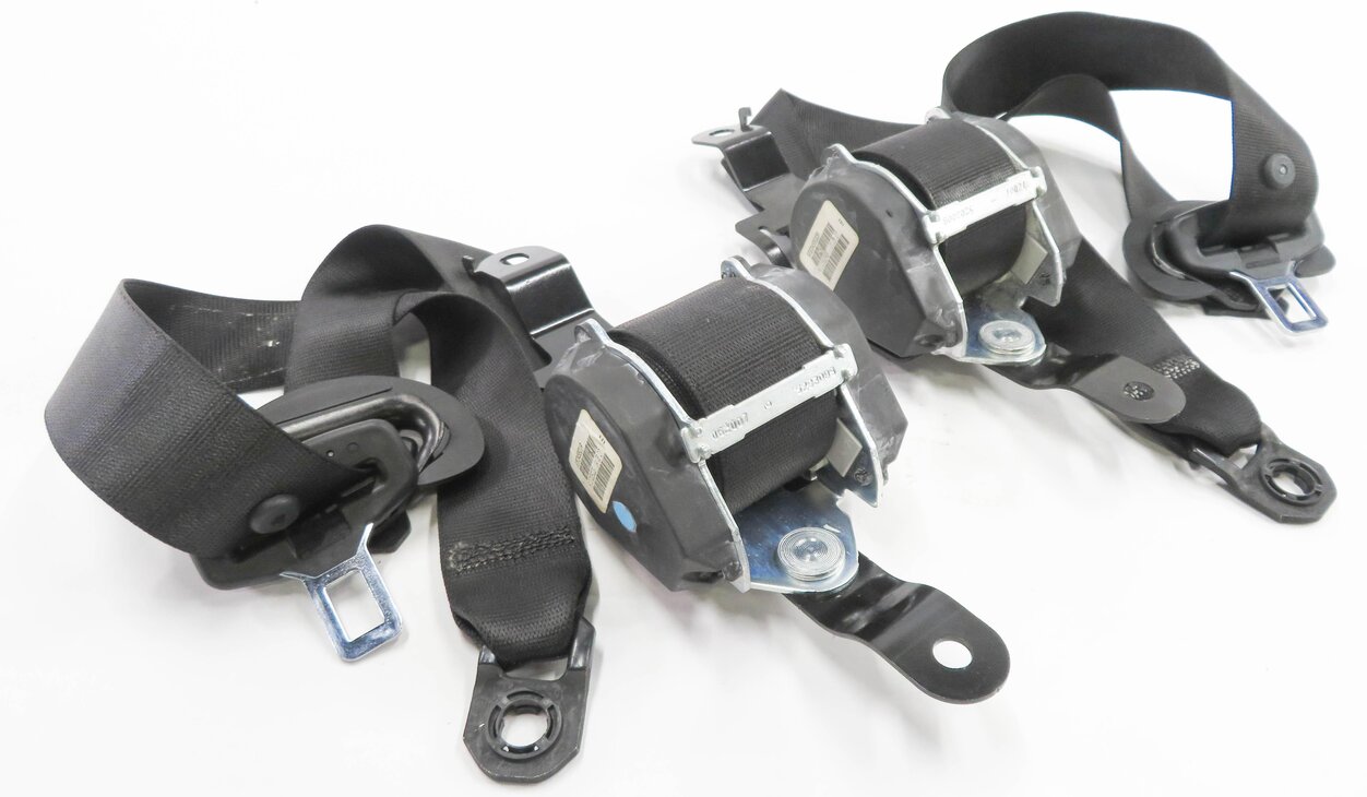 2008 BMW X5 (E70) LEFT & RIGHT REAR 2nd ROW SEAT SEATBELT RETRACTOR SET (BLACK)