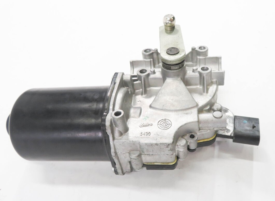 Thumbnail 2: 12-19 BMW 320i 328i 330i 335i 340i 428i 430i 435i 440i M3 M4 - FRONT WIPER MOTOR