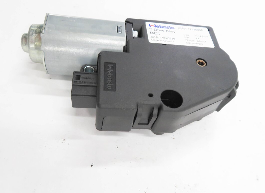 Thumbnail 2: 12-20 BMW 228i 230i 320i 328i 330i 335i 340i 428i 430i 435i 528i - SUNROOF MOTOR