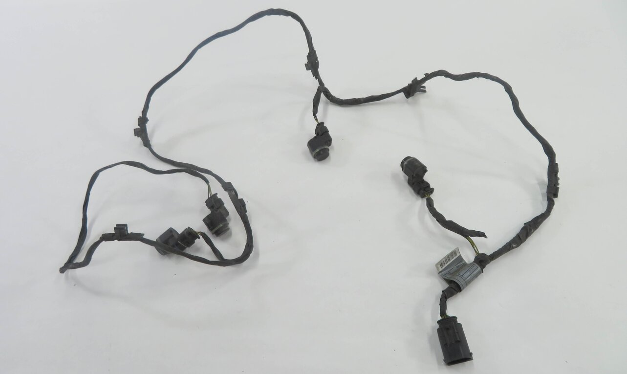 2011 BMW 535iGT (F07) FRONT PDC PARK DISTANCE SENSOR SET w/ HARNESS (BLACK 475)