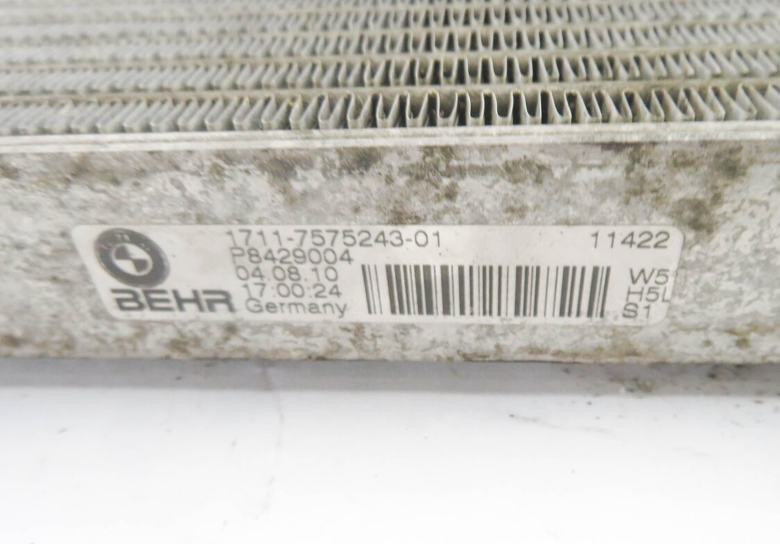 Thumbnail 6: 2011 BMW 535iGT (F07) 3.0L N55 TURBO ENGINE - A/T TRANSMISSION OIL COOLER