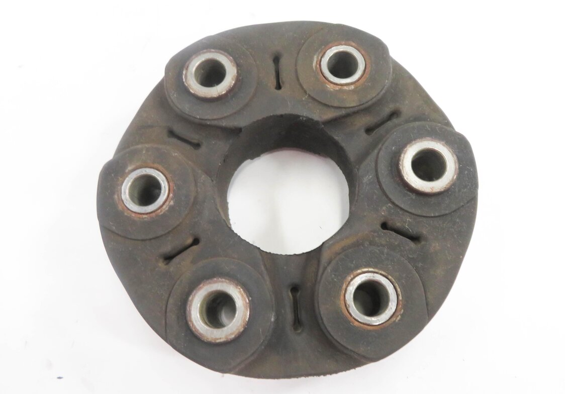 Thumbnail 4: 2011 BMW 535iGT (F07) REAR DRIVESHAFT COUPLER JOINT FLEX DISC GUIBO