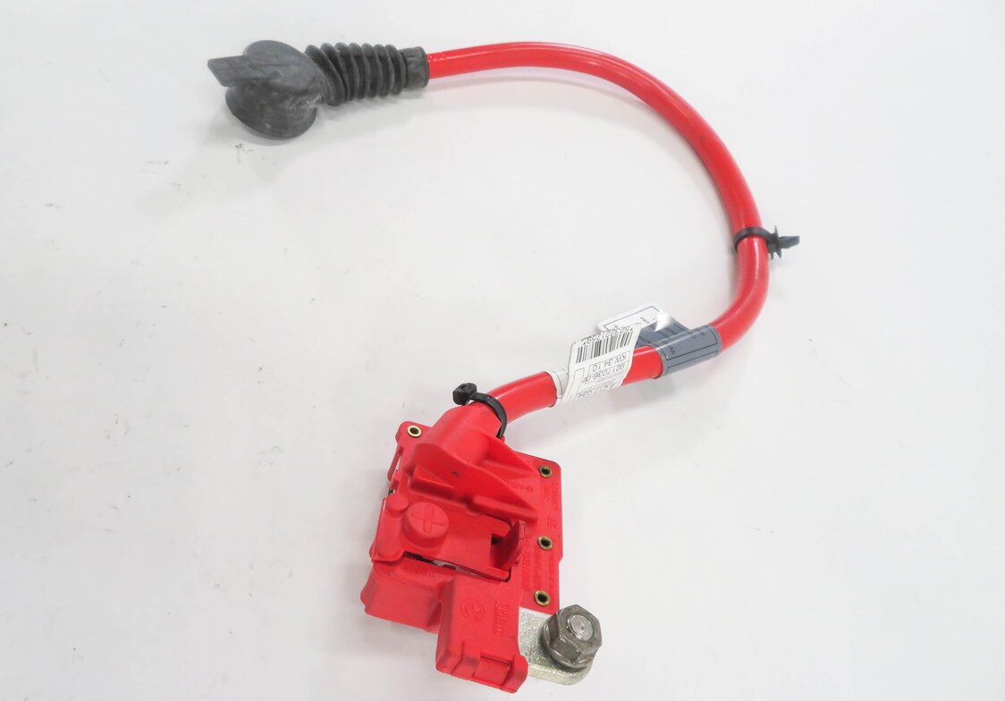 Thumbnail 3: 2011 BMW 535iGT (F07) POSITIVE BATTERY CABLE SRS