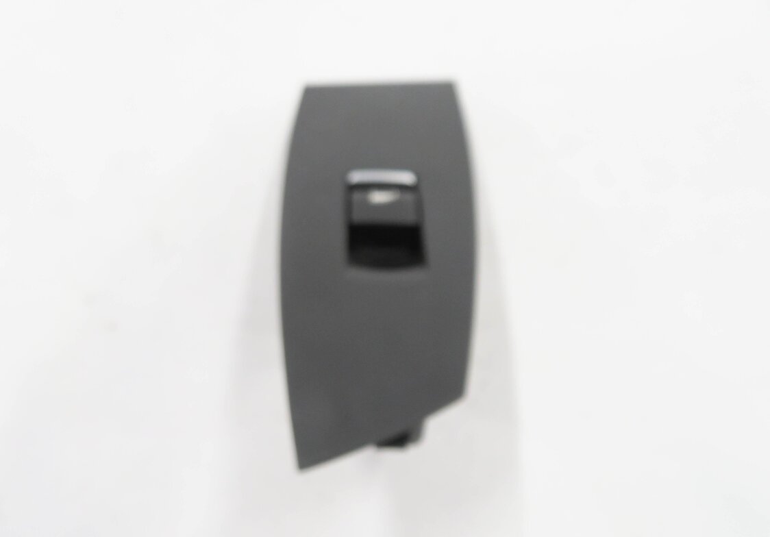 Thumbnail 5: 2011 BMW 535iGT (F07) RIGHT FRONT PASSENGER DOOR POWER WINDOW SWITCH (BLACK)