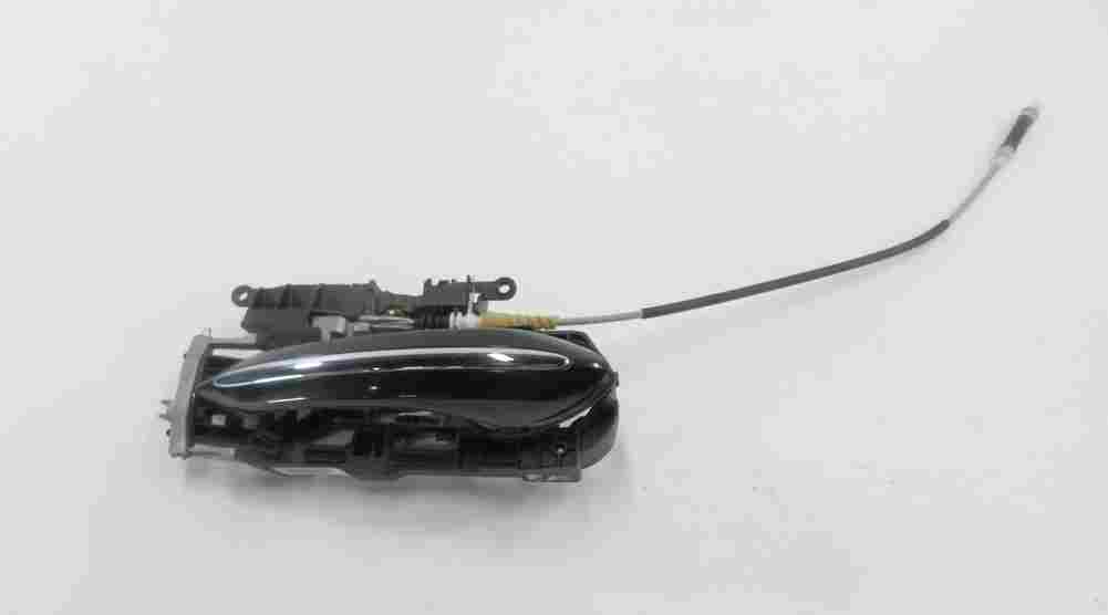 2010-2017 BMW 535iGT 550iGT (F07) RIGHT FRONT PASSENGER DOOR HANDLE (BLACK 475)