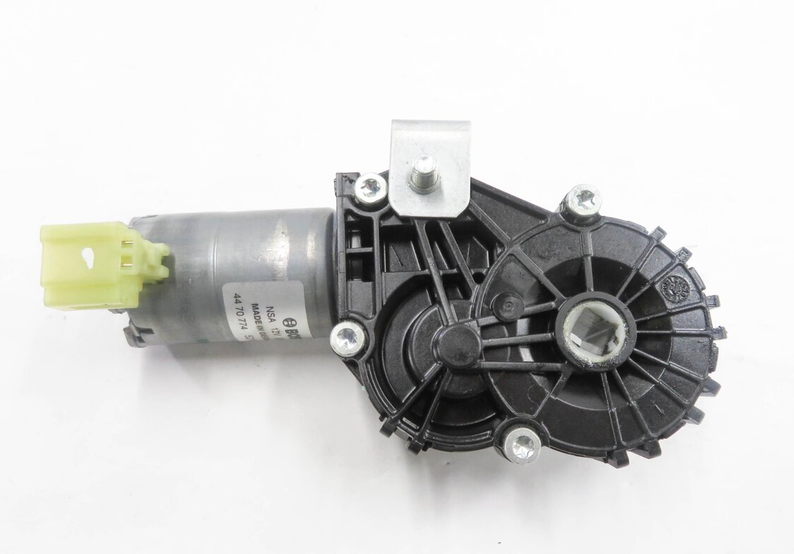 Thumbnail 5: 2011 BMW 535iGT (F07) RIGHT FRONT PASSENGER POWER SEAT ADJUSTMENT MOTOR SET-4
