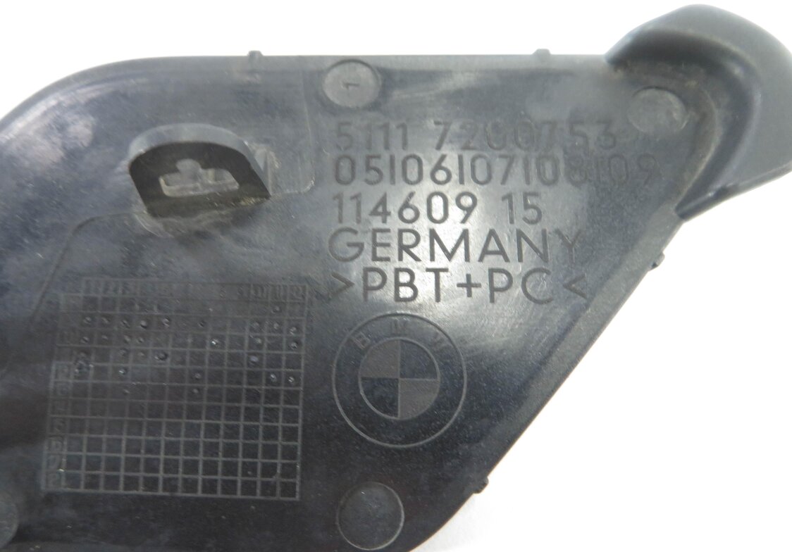 Thumbnail 6: 2011 BMW 535iGT (F07) FRONT TOWING EYE TOW HOOK COVER TRIM (BLACK SAPPHIRE 475)