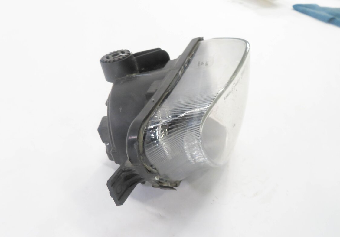 Thumbnail 3: 2010-2013 BMW 535iGT 550iGT (F07) RIGHT FRONT PASSENGER FOG LIGHT DRIVING LAMP