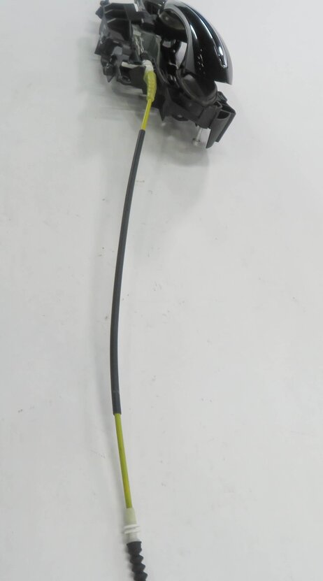 Thumbnail 3: 2010-2017 BMW 535iGT 550iGT (F07) LEFT SIDE REAR DOOR HANDLE (BLACK 475)