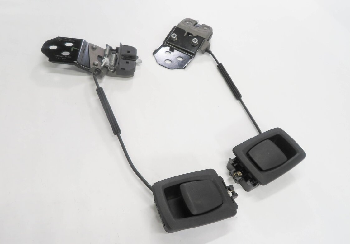 Thumbnail 3: 2011 BMW 535iGT (F07) REAR LEFT & RIGHT SEAT RELEASE HANDLE LOCK LATCH SET-2