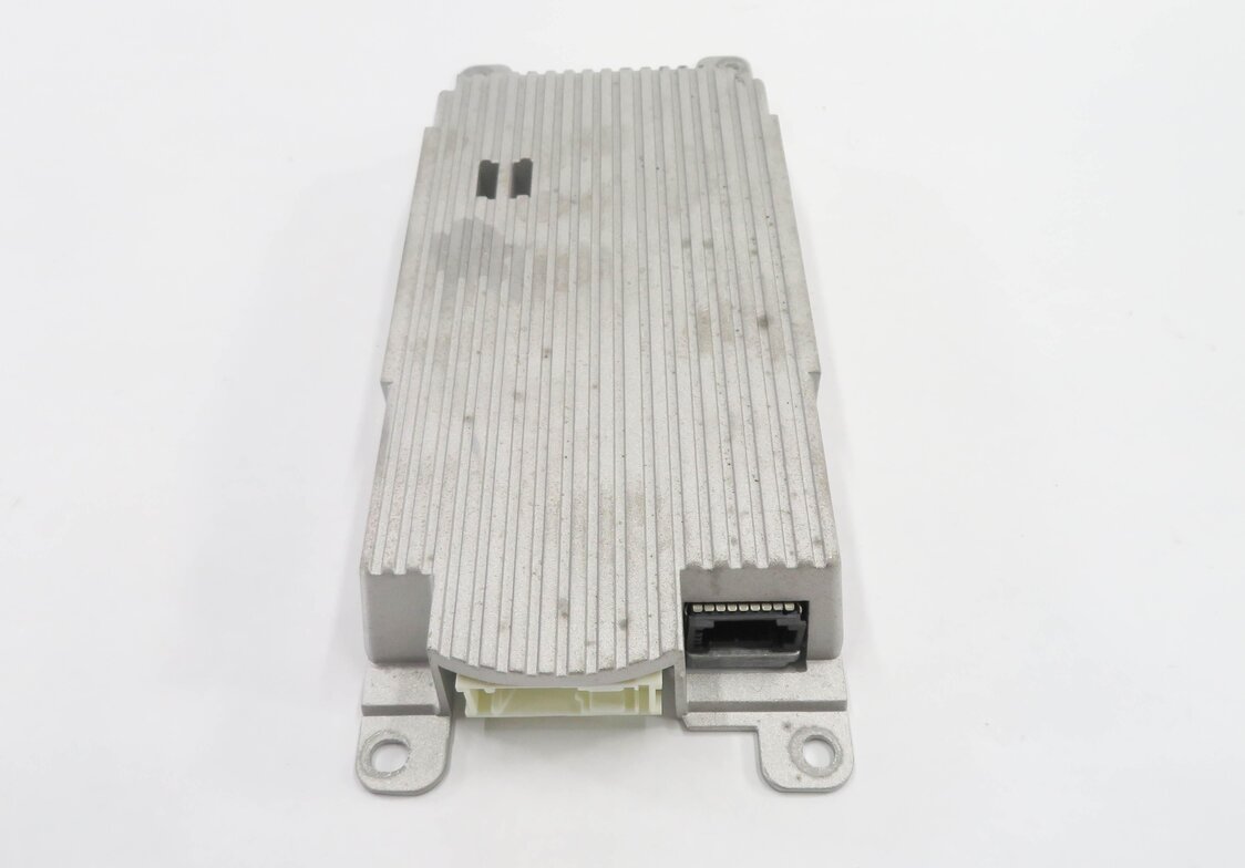 Thumbnail 2: 2011 BMW 535iGT (F07) BLUETOOTH TELEMATICS COMMUNICATION COMBOX CONTROL MODULE