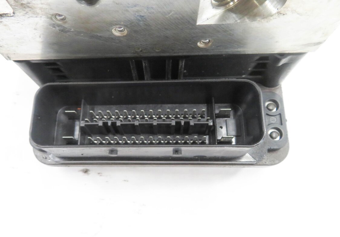 Thumbnail 6: 2010-2013 BMW 535iGT 550iGT 750i B7 (F01 F02 F07) AWD X-DRIVE DXC ABS BRAKE PUMP