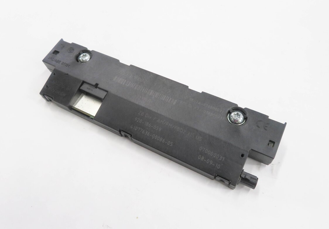 2011 BMW 535iGT (F07) RADIO STEREO DIVERSITY ANTENNA AMP AMPLIFIER