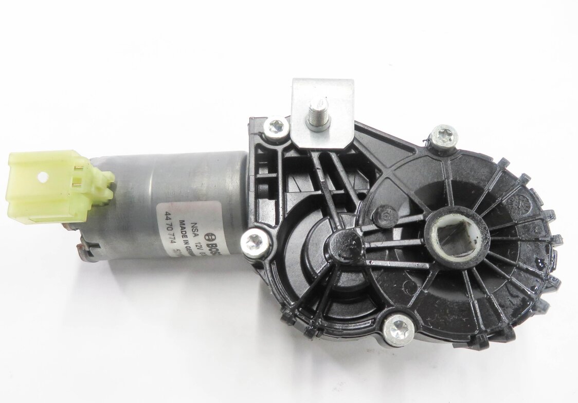 Thumbnail 5: 2011 BMW 535iGT (F07) LEFT FRONT DRIVER POWER SEAT ADJUSTMENT MOTOR SET-4