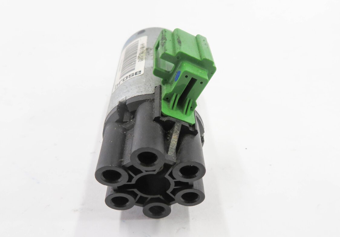 Thumbnail 9: 2011 BMW 535iGT (F07) LEFT FRONT DRIVER POWER SEAT ADJUSTMENT MOTOR SET-4