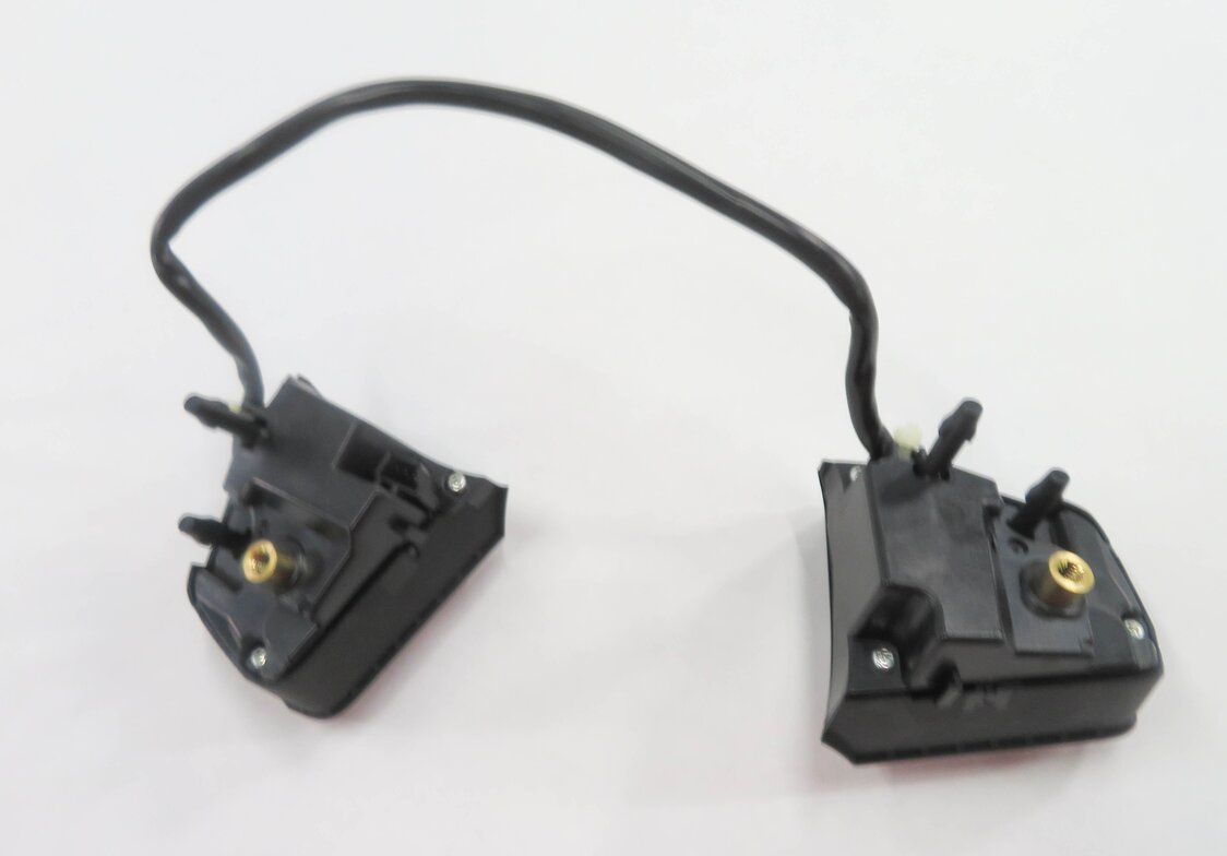 Thumbnail 7: 2011 BMW 535iGT (F07) LEFT & RIGHT STEERING SWITCH BUTTON SET-2