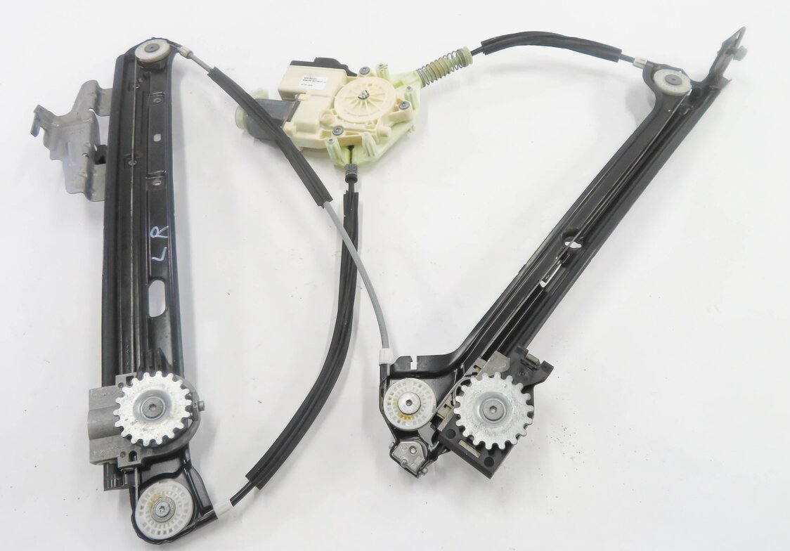 Thumbnail 5: 2010-2017 BMW 535iGT 550iGT (F07) LEFT SIDE REAR DOOR WINDOW REGULATOR w/ MOTOR