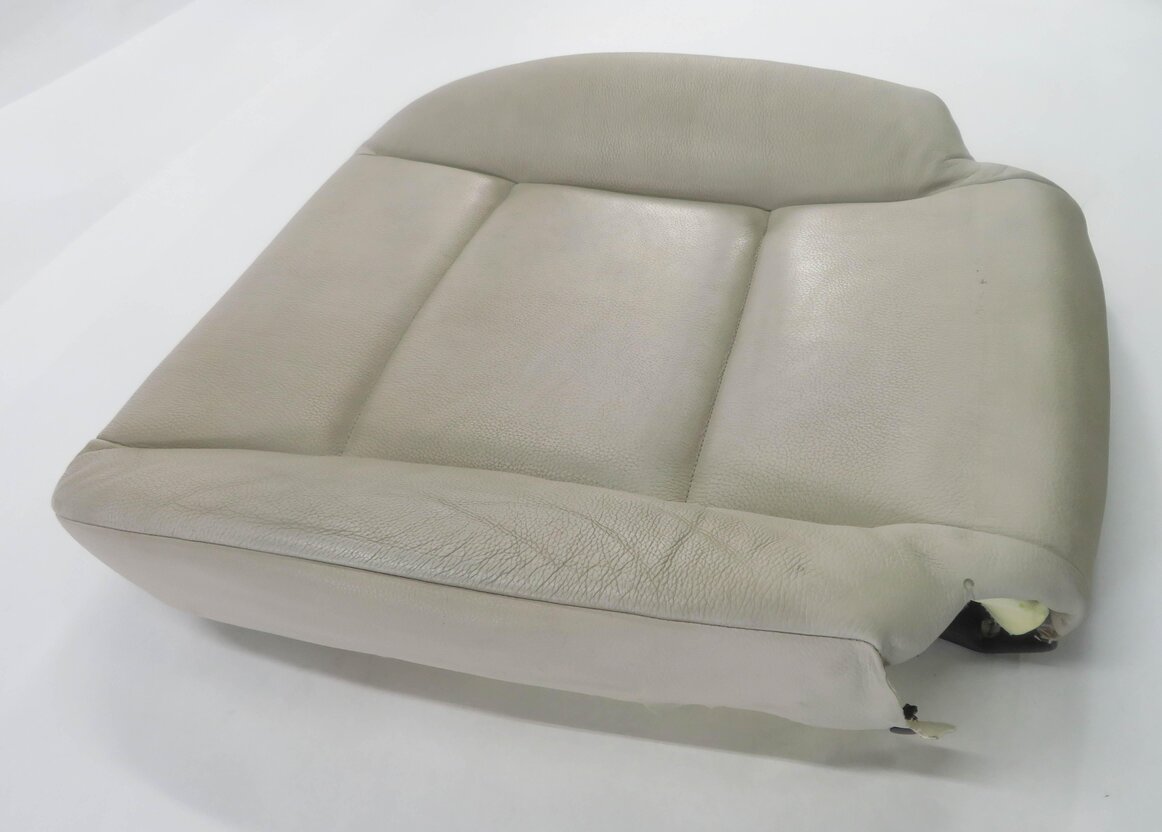 Thumbnail 2: 2011 BMW 535iGT (F07) LEFT FRONT DRIVER LOWER BOTTOM HEATED SEAT CUSHION (IVORY)