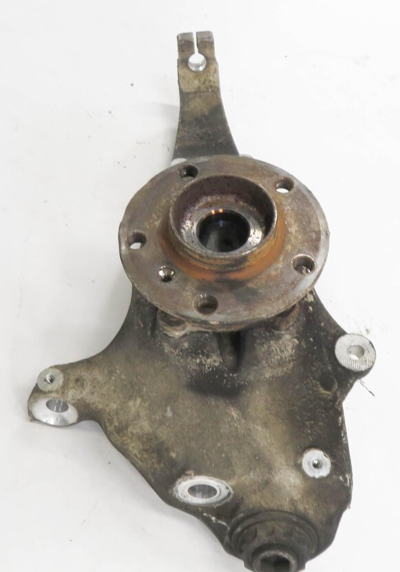 Thumbnail 2: 2010-2019 BMW 535iGT 550iGT 740i 750i (F01 F07) AWD - LEFT FRONT SPINDLE KNUCKLE