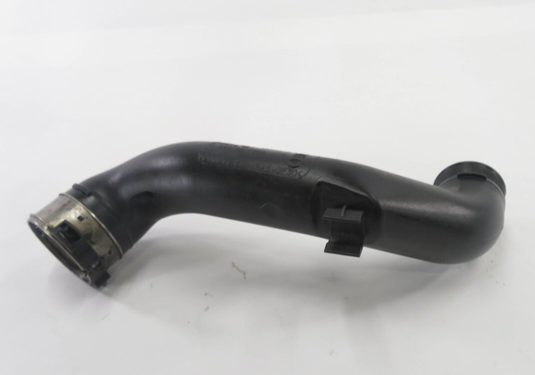 Thumbnail 4: 2011 BMW 535i (F10) 3.0L N55 TURBO ENGINE - AIR INDUCTION HOSE TRACT PIPE