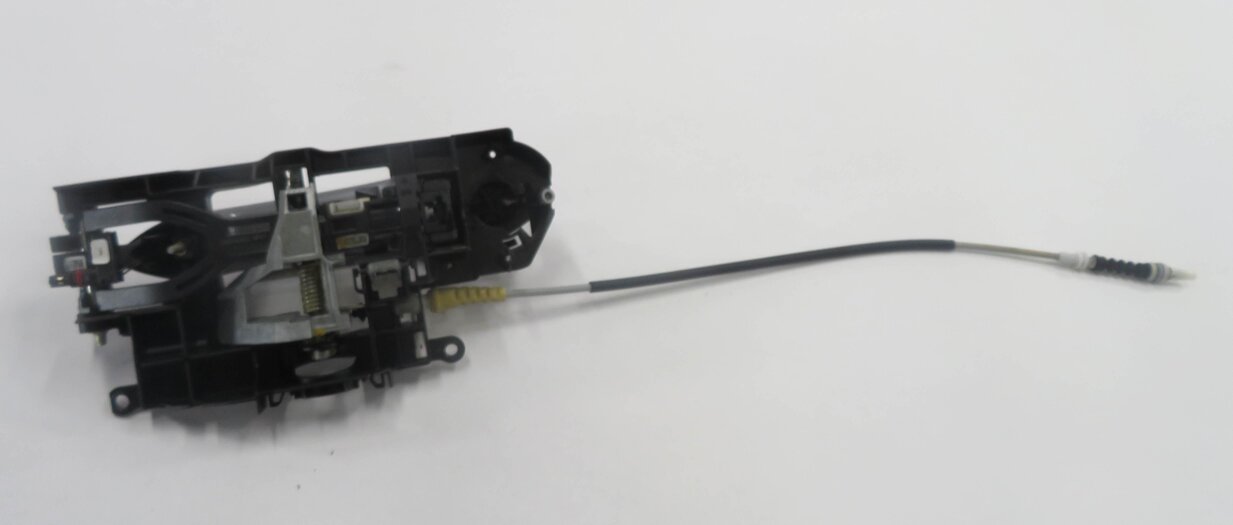 Thumbnail 5: 2011-2016 BMW 528i 535i 550i M5 (F10) RIGHT FRONT DOOR HANDLE w/ LIGHT (GRAY)