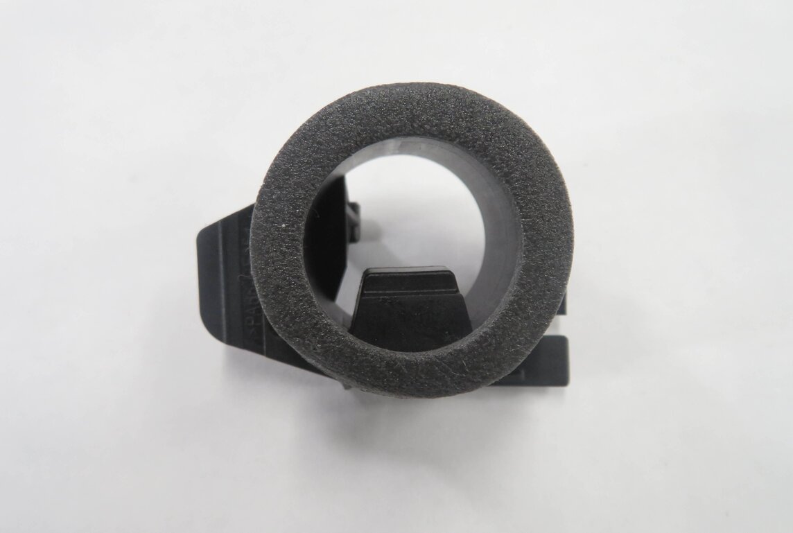 Thumbnail 6: 2011 BMW 535i (F10) IGNITION SWITCH KEY RING SENSOR