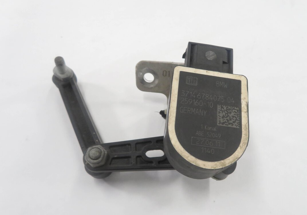 Thumbnail 2: 2011 BMW 535i (F10) LEFT DRIVER REAR SUSPENSION HEIGHT LEVEL SENSOR