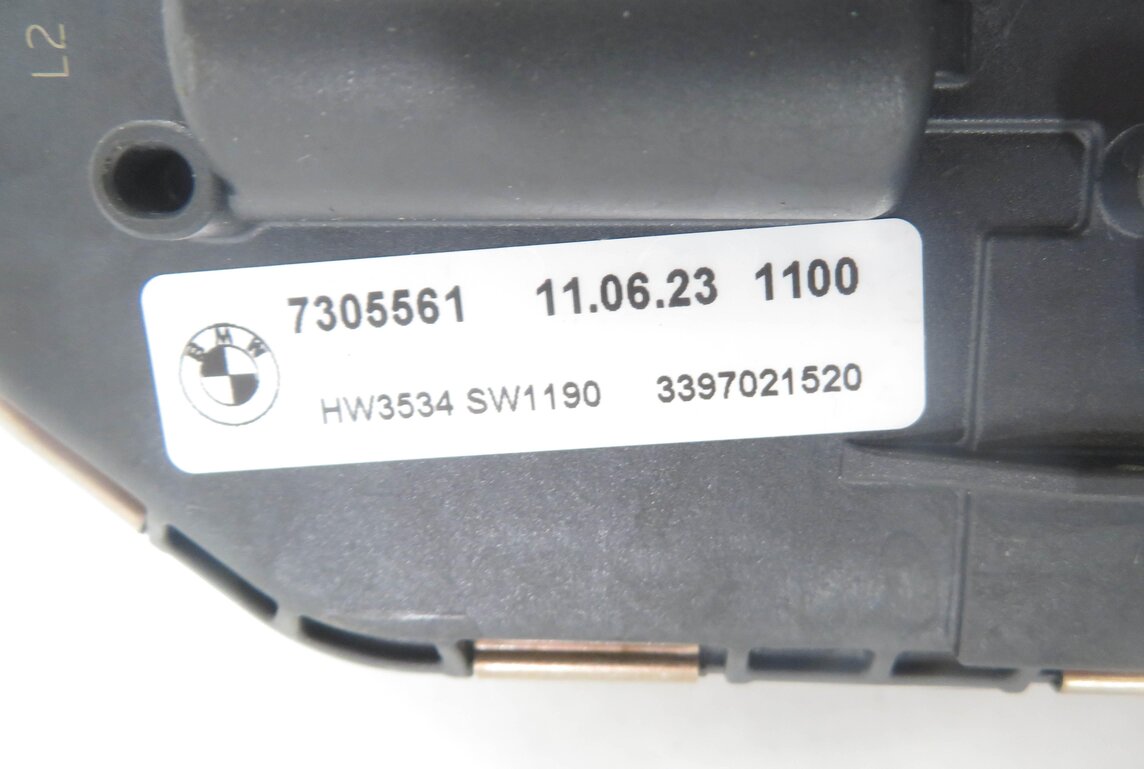 Thumbnail 6: 2010-2016 BMW M5 528i 535i 550i 740i 750i 760i (F01 F10) WINDSHIELD WIPER MOTOR