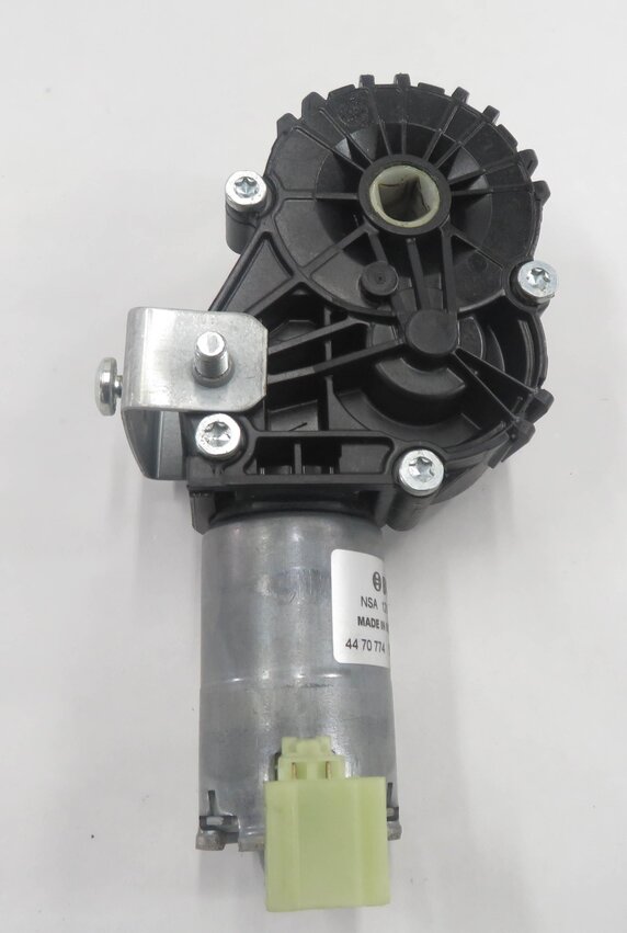 Thumbnail 11: 2011 BMW 535i (F10) RIGHT FRONT PASSENGER POWER SEAT ADJUSTMENT MOTOR SET-6