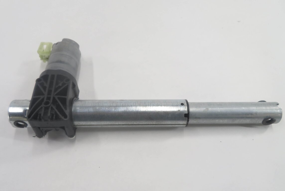 Thumbnail 6: 2011 BMW 535i (F10) RIGHT FRONT PASSENGER POWER SEAT ADJUSTMENT MOTOR SET-6