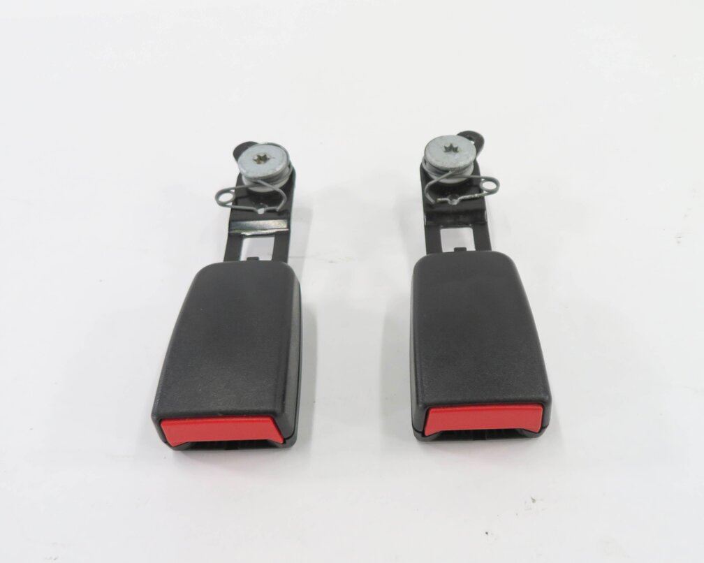 Thumbnail 2: 2006 MERCEDES R350 (W251) REAR 3rd THIRD ROW SEAT SEATBELT RECEIVER SET (BLACK)