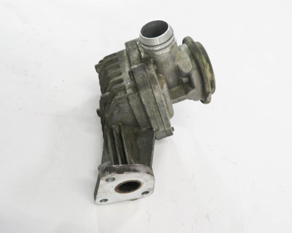 Thumbnail 4: 2006 MERCEDES R350 (W251) 3.5L M272 V6 - SECONDARY AIR INJECTION CHECK VALVE