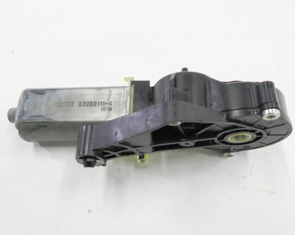 Thumbnail 10: 2006 MERCEDES R350 (W251) LEFT FRONT DRIVER POWER SEAT ADJUSTMENT MOTOR SET