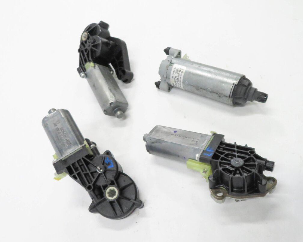 Thumbnail 4: 2006 MERCEDES R350 (W251) LEFT FRONT DRIVER POWER SEAT ADJUSTMENT MOTOR SET