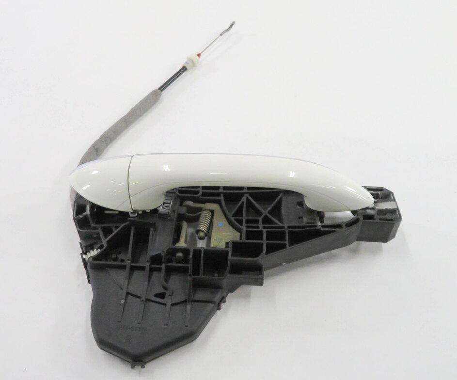 Thumbnail 2: 06 MERCEDES BENZ R350 (W251) RIGHT FRONT PASSENGER DOOR HANDLE (ALABASTER WHITE)