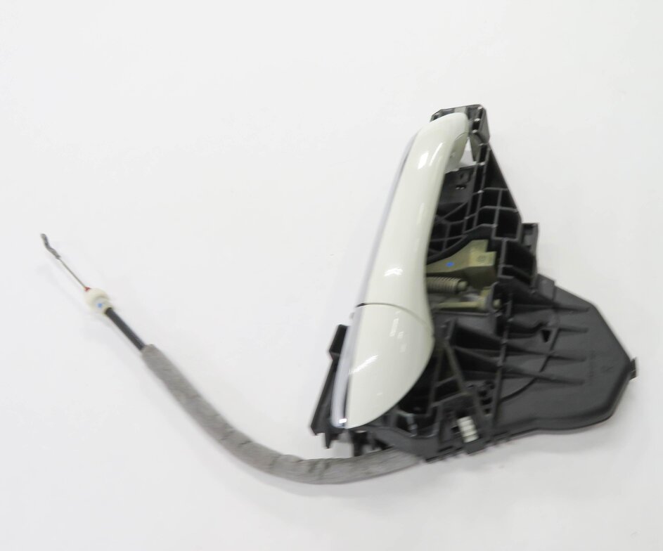 Thumbnail 3: 06 MERCEDES BENZ R350 (W251) RIGHT FRONT PASSENGER DOOR HANDLE (ALABASTER WHITE)