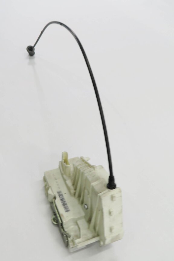 Thumbnail 3: 2006-2008 MERCEDES R320 R350 R500 R63 AMG (W251) RIGHT REAR DOOR LOCK LATCH