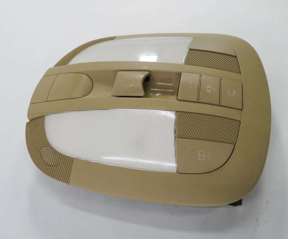 Thumbnail 5: 2006 MERCEDES R350 (W251) FRONT MAP READING COURTESY DOME LIGHT LAMP (BROWN)
