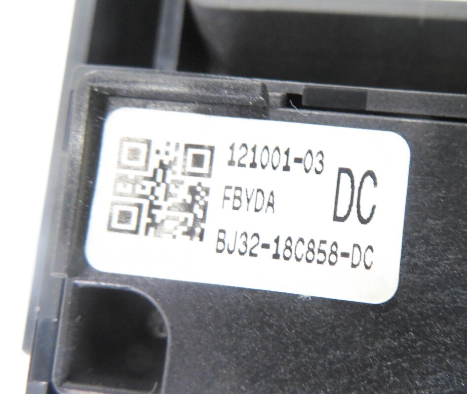 Thumbnail 7: 12-15 RANGE ROVER EVOQUE (L538) RADIO STEREO NAVIGATION SWITCH PANEL SCREEN TRIM